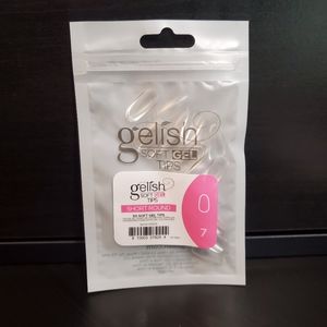 Gelish soft gel full coverage tips, short round, size 7, 50ct